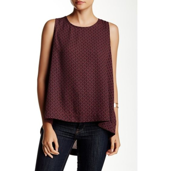 Harlowe & Graham Tops - Harlowe & Graham Sleeveless Geo Printed Blouse